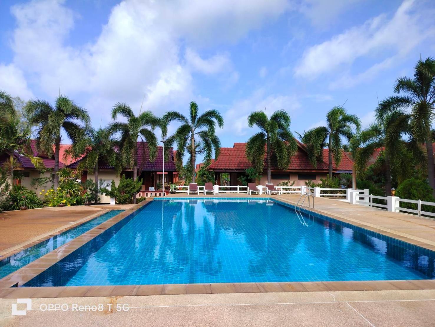 D.R. Lanta Bay Resort Ko Lanta Exterior foto